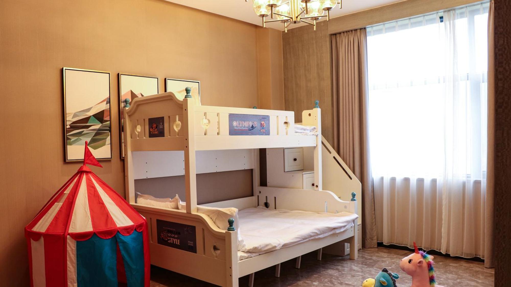 Holiday Inn Xining Hot-Spring By Ihg Екстер'єр фото